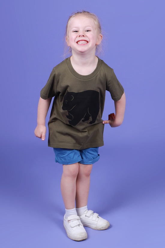 Load image into Gallery viewer, Wombat Kids Tee Army
