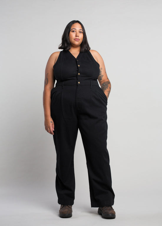 Roper Suit Black