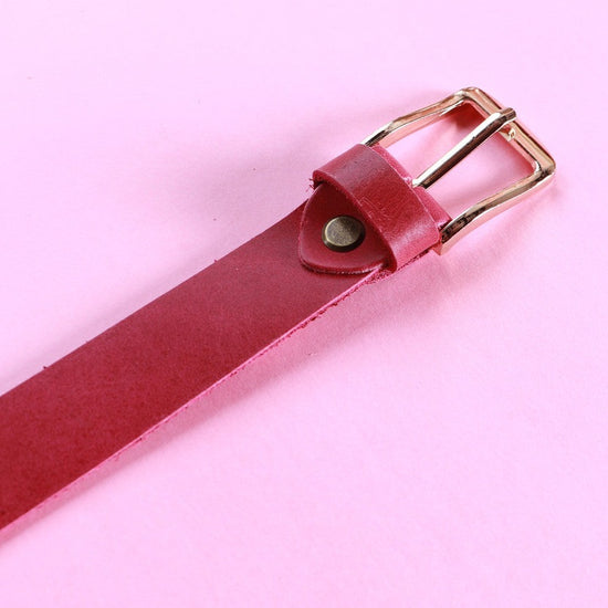 Load image into Gallery viewer, Leather Belt Cherry
