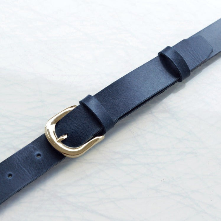 Load image into Gallery viewer, Leather Belt Navy.
